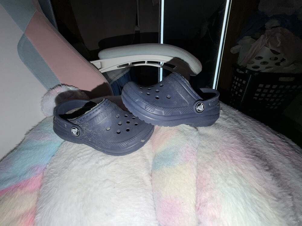 Crocs Classic Lined Clogs Navy Blue Size 8 toddler
